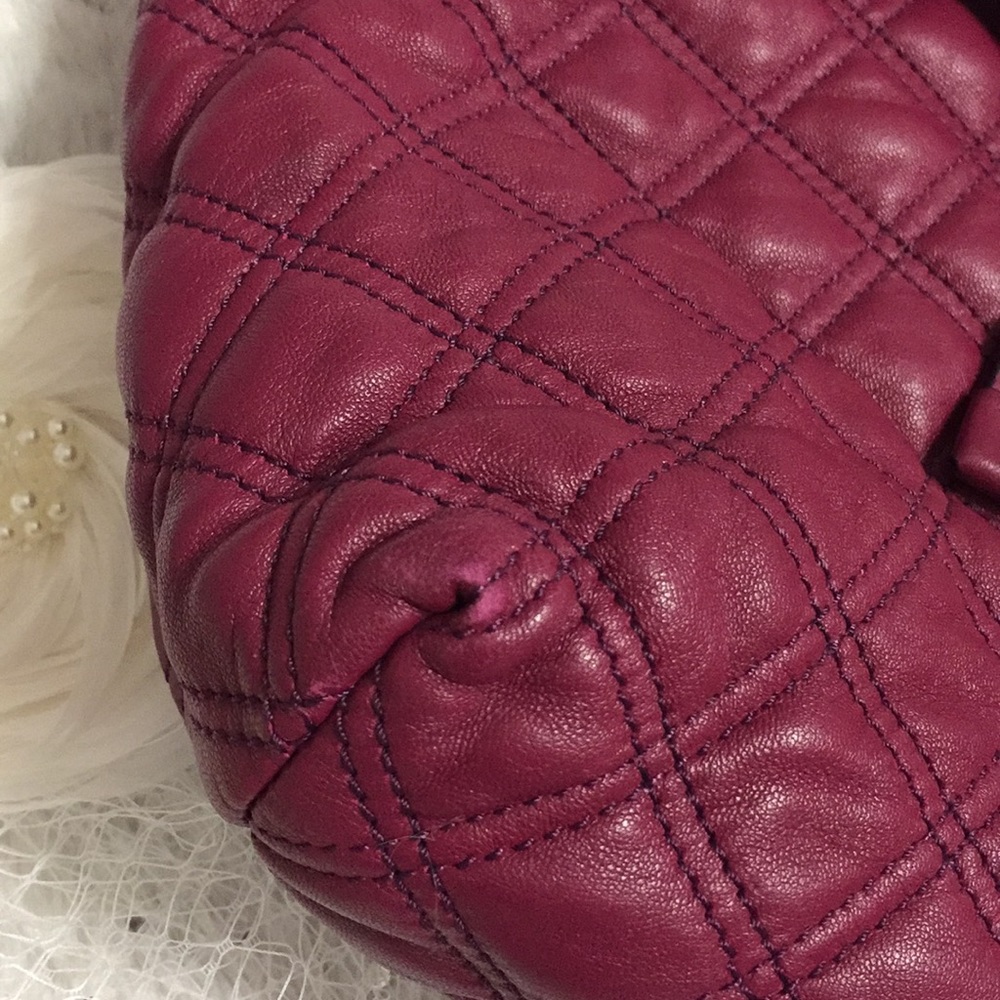 Authentic Marc Jacobs Handbag - Picture 5 of 6